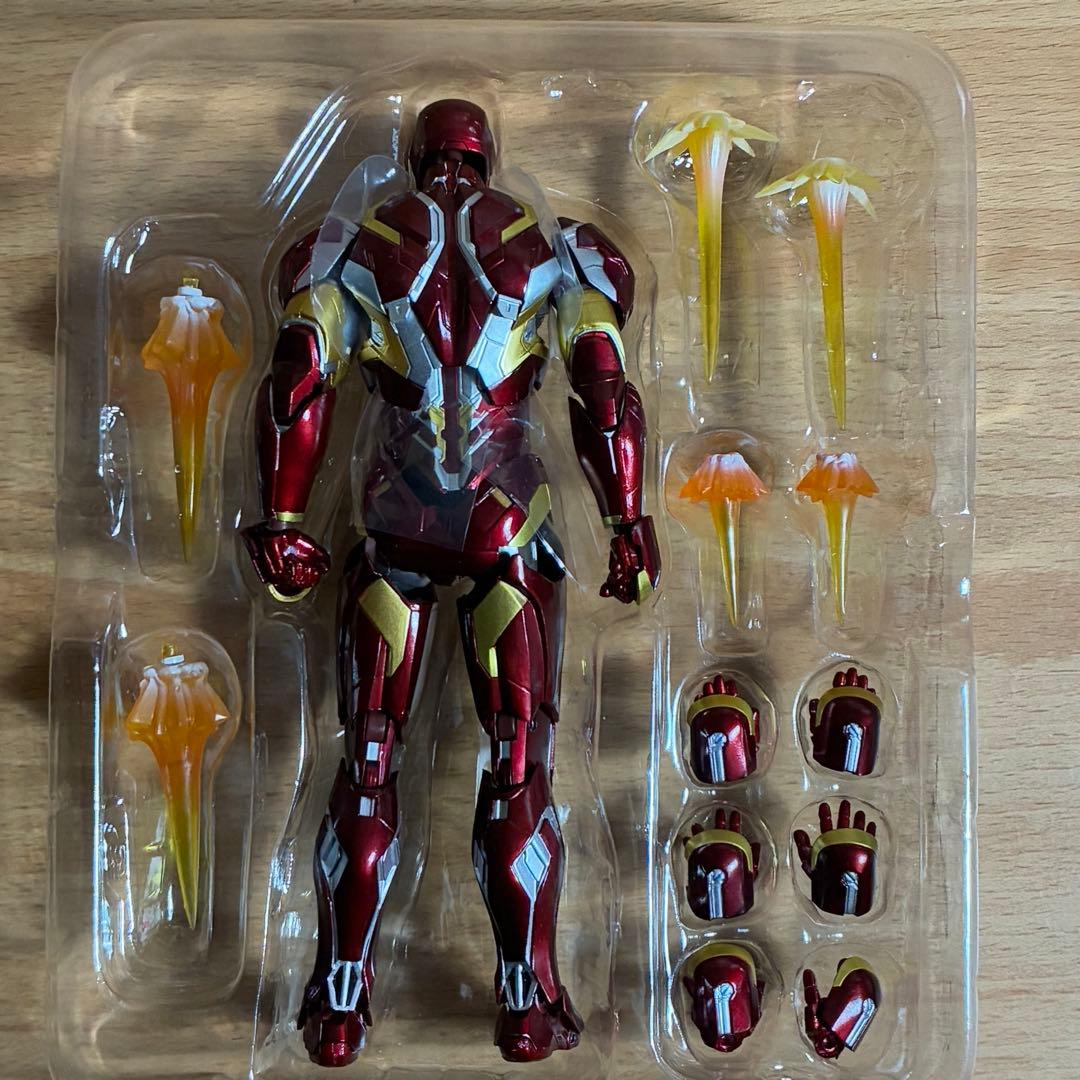 フィギュアーツ　アイアンマン　マーク46 キャプテンアメリカ　シビルウォー