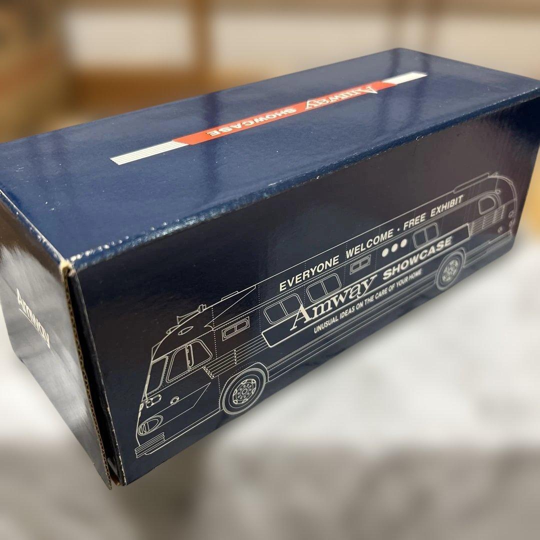 バス模型 非売品　美品Amway Showcase Bus