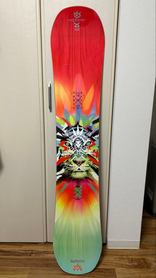 【送料込】SALOMON GYPSY 143cm カバー付き スノーボード板