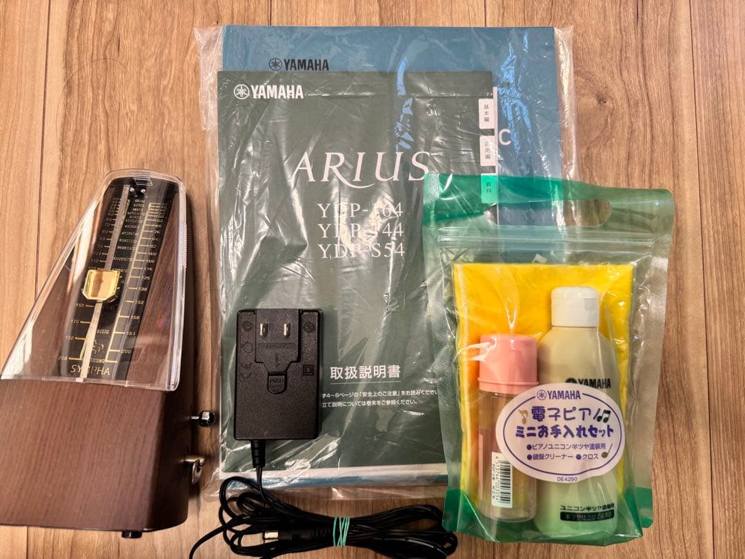 鍵盤楽器 Yamaha Arius YDP-144
