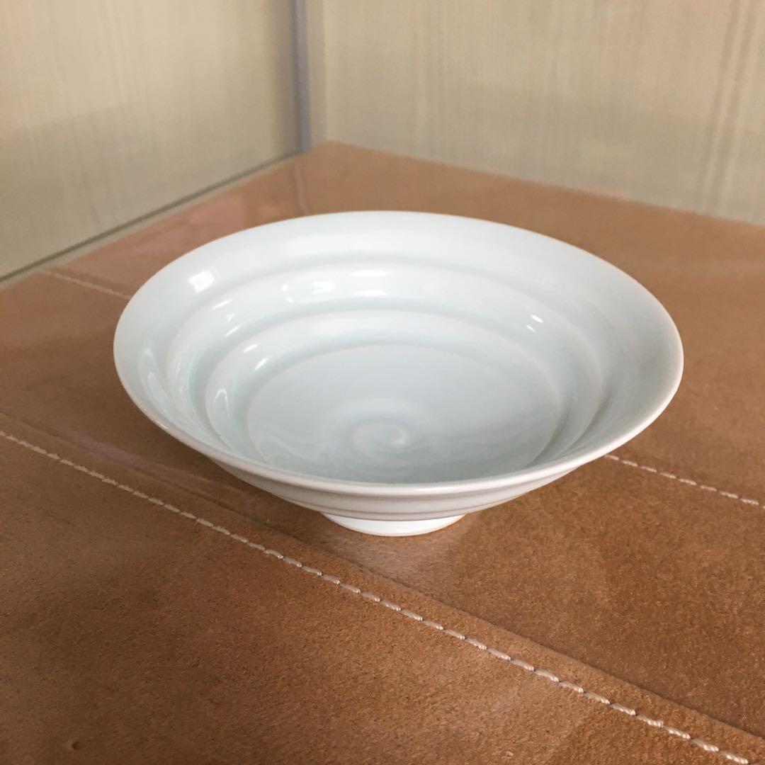 青白磁　盃　作家物