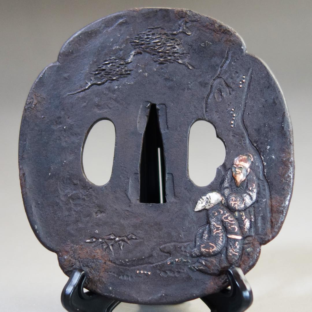 【賢人松下談義図鍔 銀銅象嵌】 鍔 鐔 鉄地 刀装具 日本刀 武具 江戸 骨董