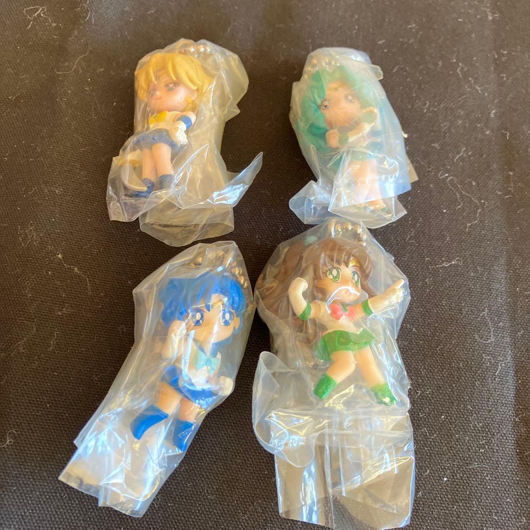セーラームーン　ミニフィギュアキーホルダー〜BOX97