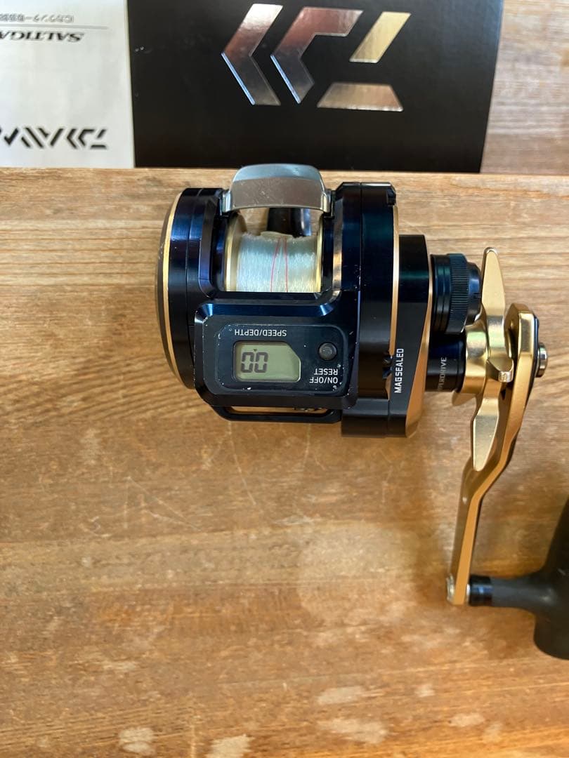 ホッシー696921 ソルティガIC300 オーバーホール後未使用　左巻き