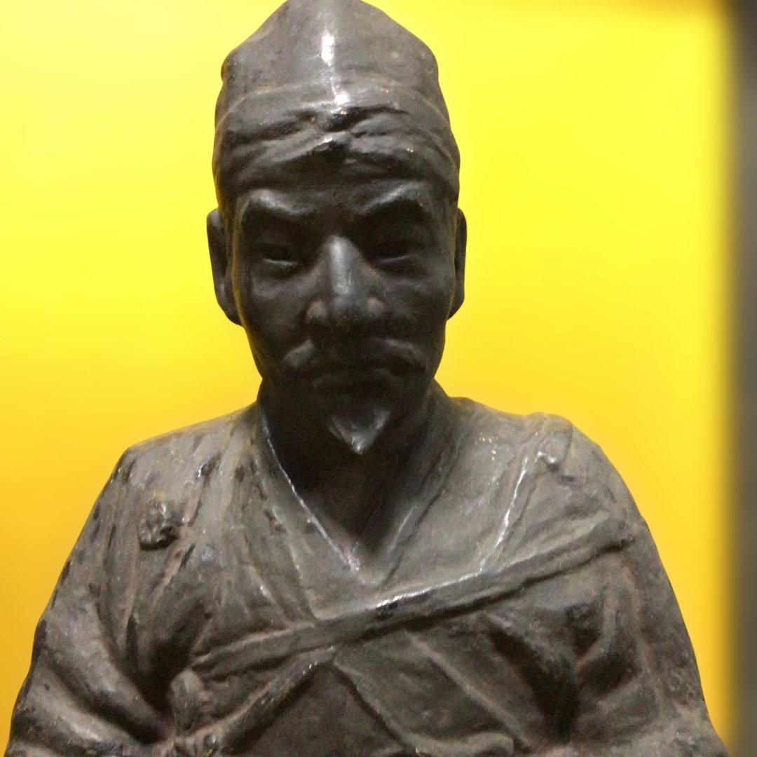 彫刻座像　楠木正成　作家物　武将　武士　武者　置物　希少