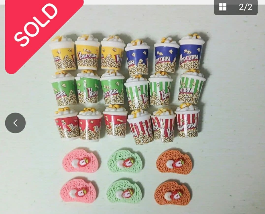 キーホルダー・アクリルキーホルダー N