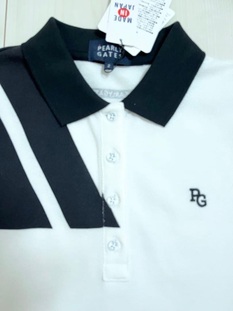 タグ付き新品　大人気　希少なパーリー　シャープなポロシャツ