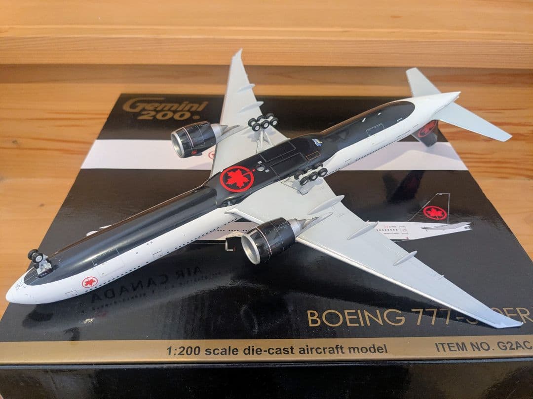 ジェミニ200 エアカナダ 777-300ER 1/200　ANA JAL