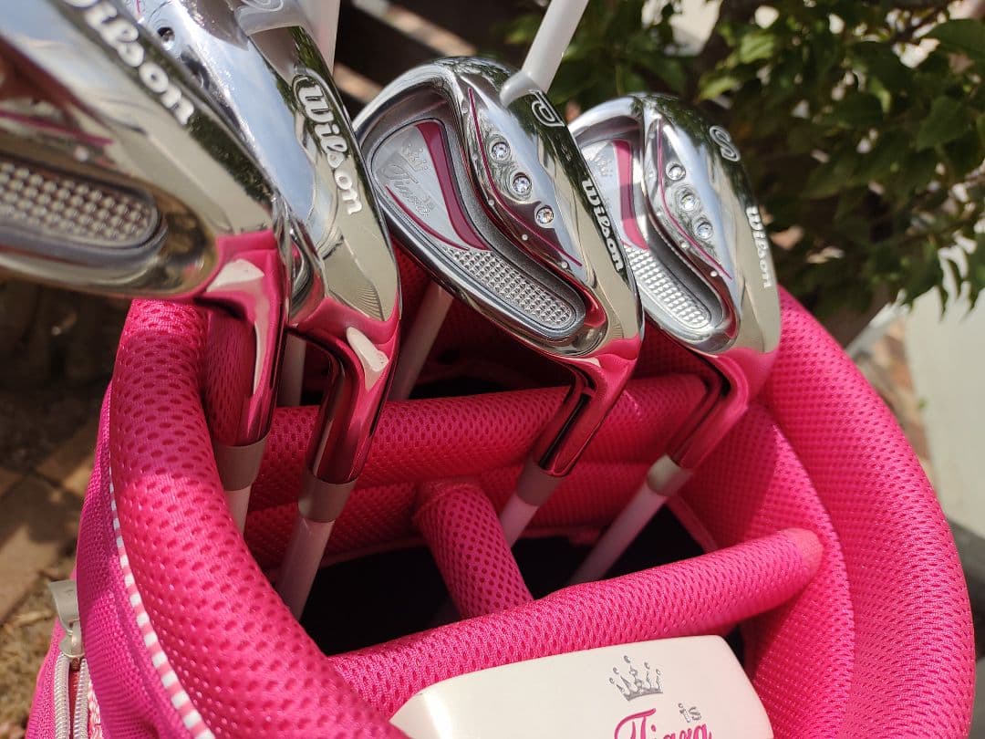 wilson tiara レディースゴルフクラブセット　アディダスキャディバッグ
