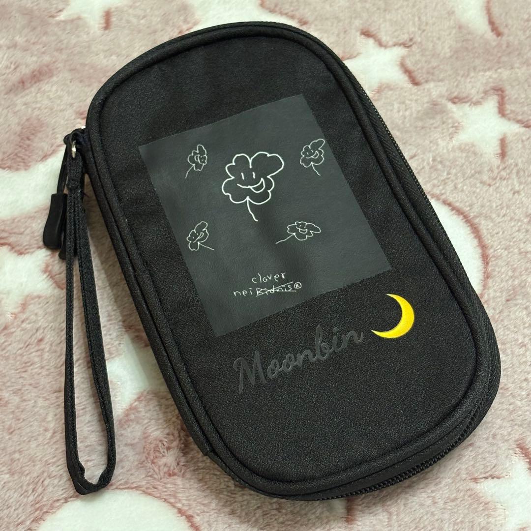 おまとめ中ムンビンクローバー電子機器収納ケース