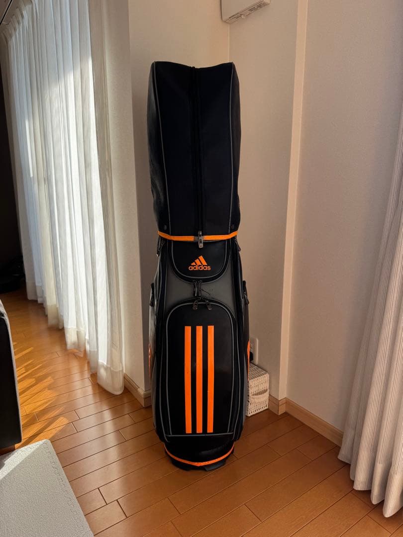 adidas アディダス　キャディバッグ　ブラック×オレンジ配色　即日発送可能‼️