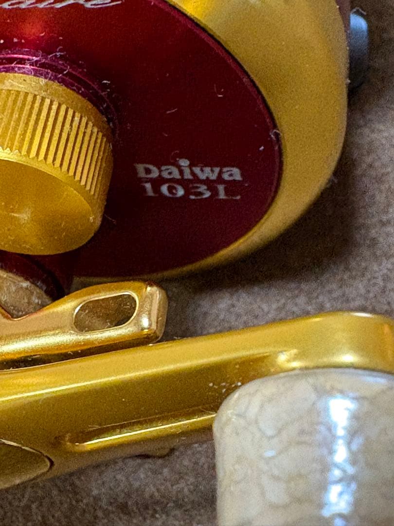 Daiwa I'ZE FACTORY ベイトリール レッド/ゴールド　JAPAN