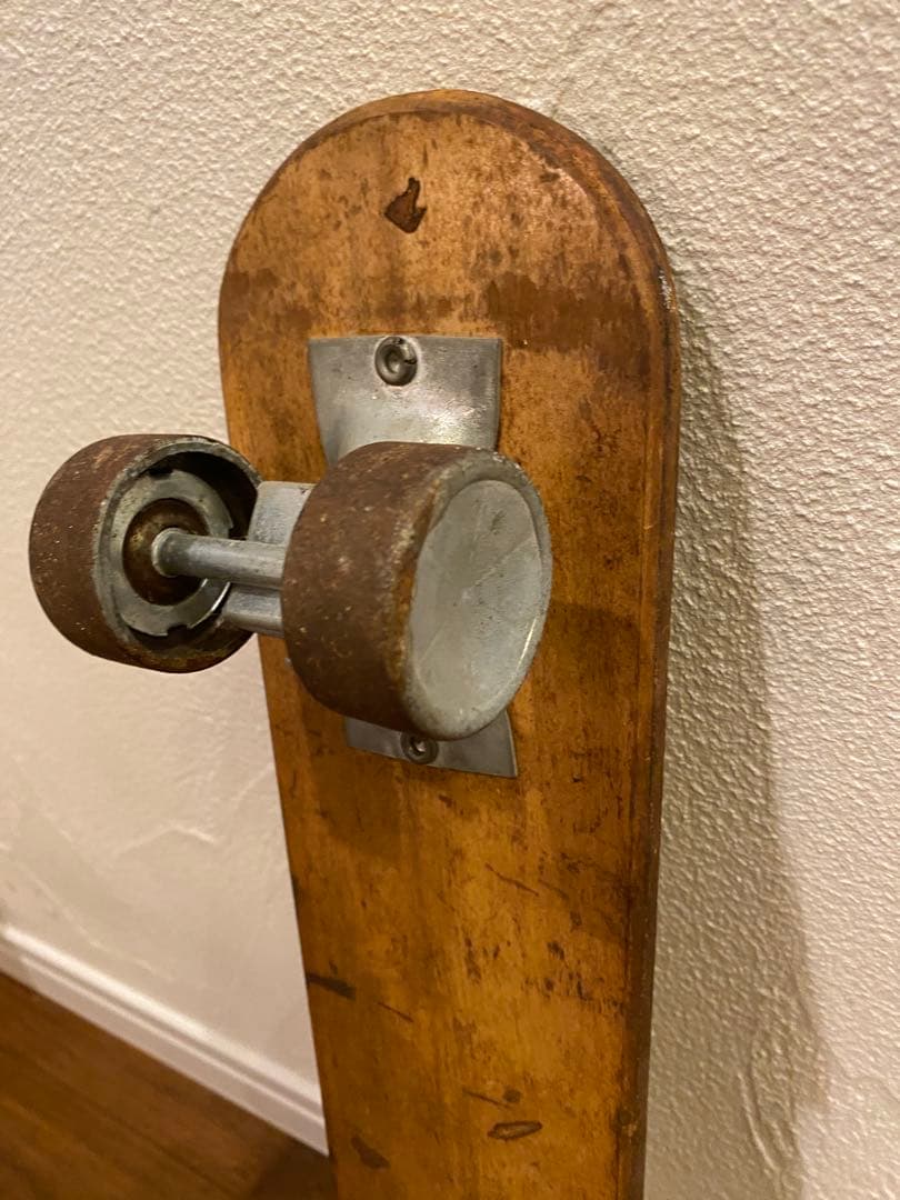 ヴィンテージ Zipees ウッドスケートボード サーフボード メタルホイール