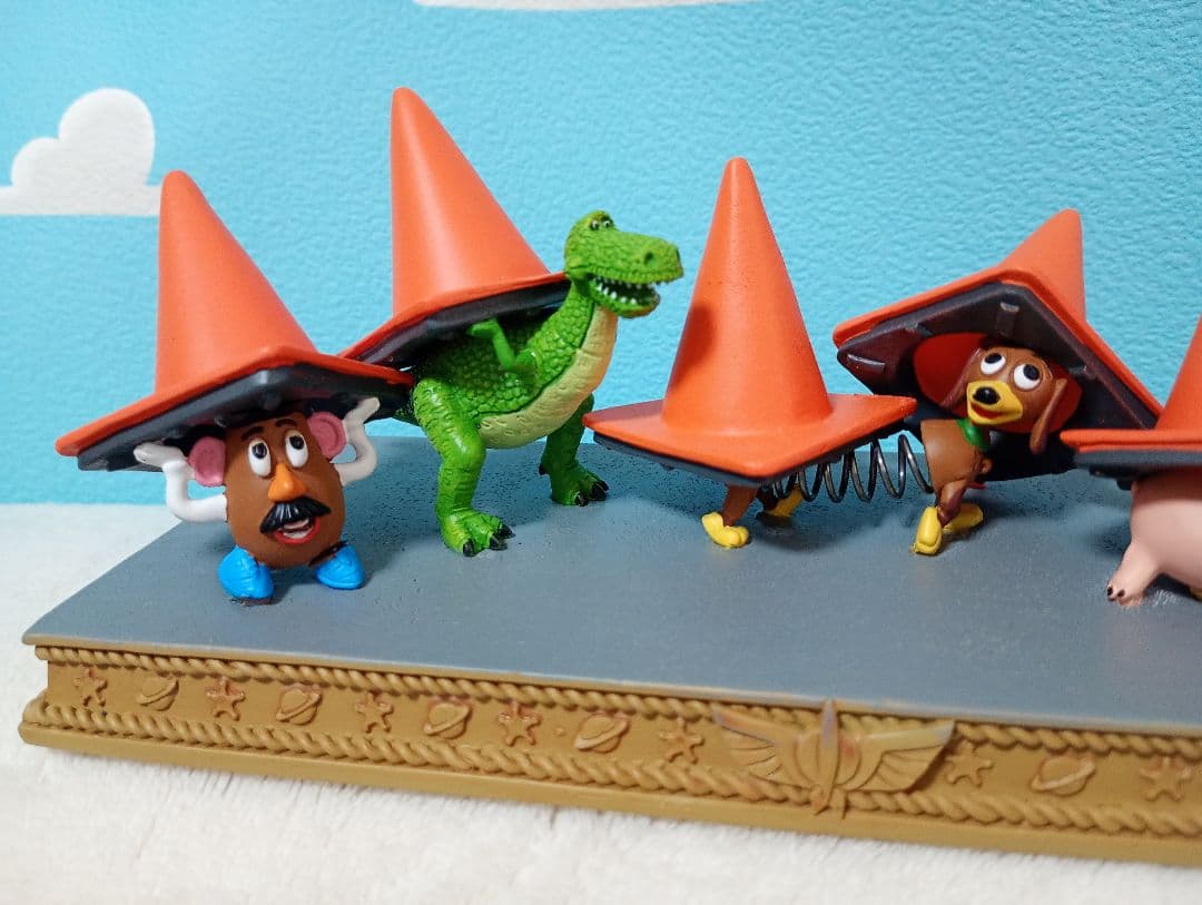 トイストーリー　フィギュア　カラーコーン　ストーリーコレクション