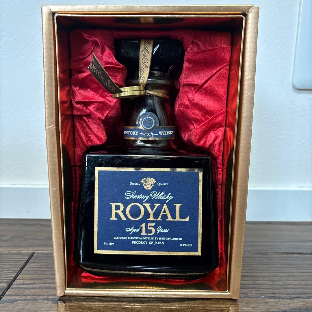 サントリー ウイスキー ローヤル 15年 青ラベル 750ml