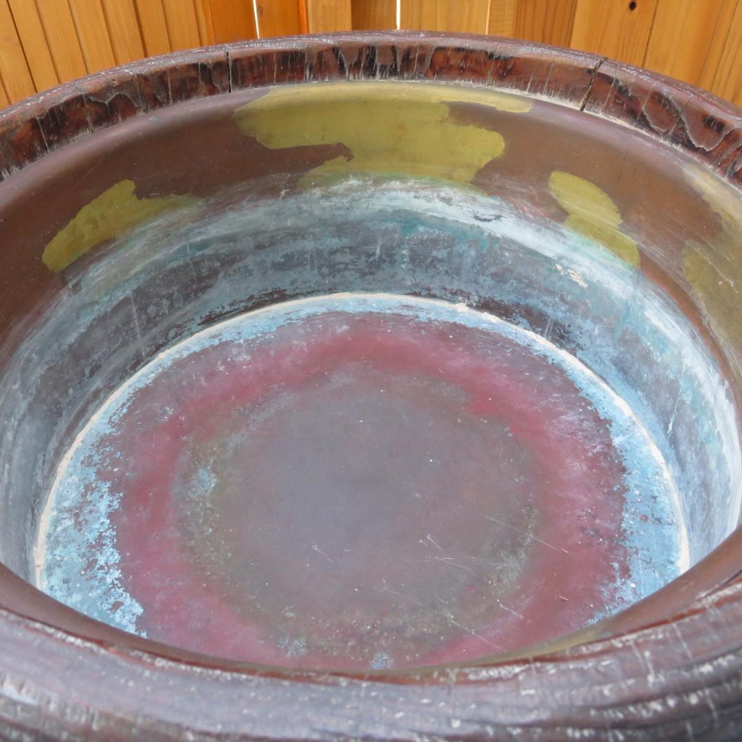 丸火鉢 箱入り 木箱 丸太くりぬき ヒビあり 炉 鉄瓶に