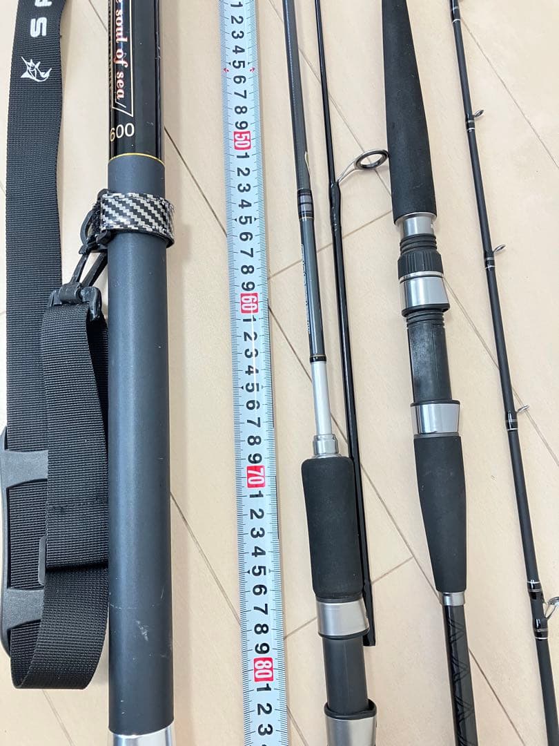 釣竿　タモ網　リール　タチウオ　シマノ　SHIMANO DAIWA 大阪手渡可