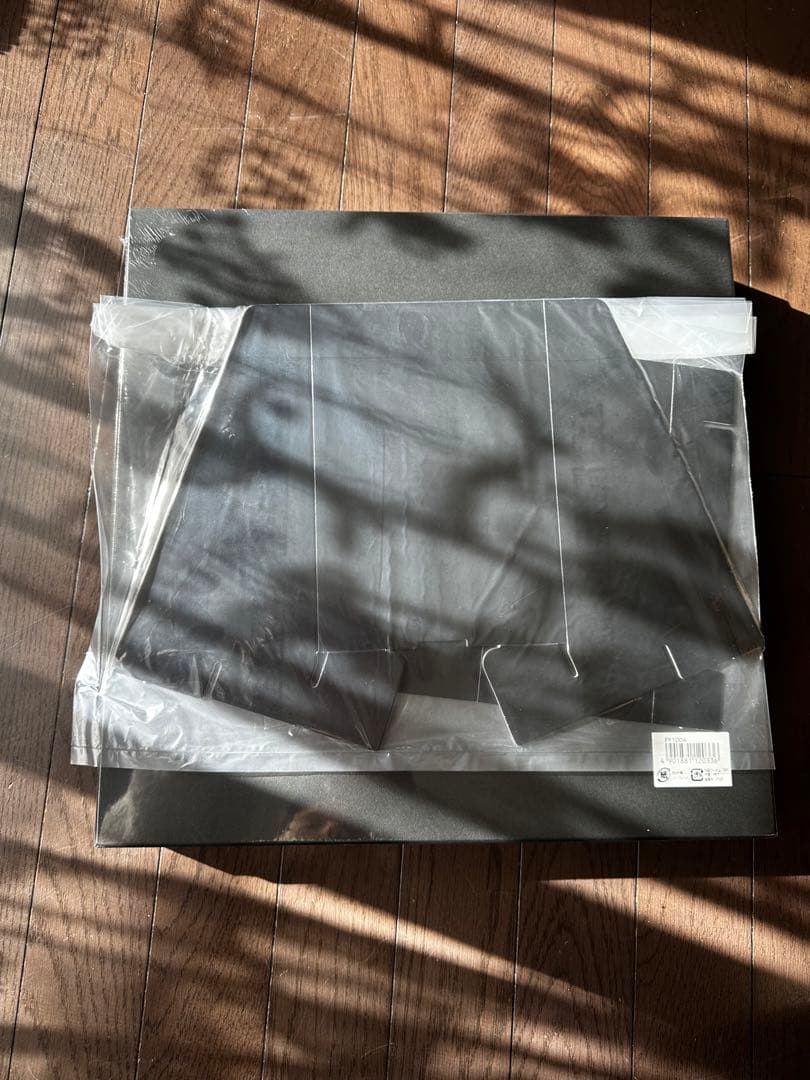 m*e様 サクラクレパス　１００周年記念　限定エディション　１００色　クーピー