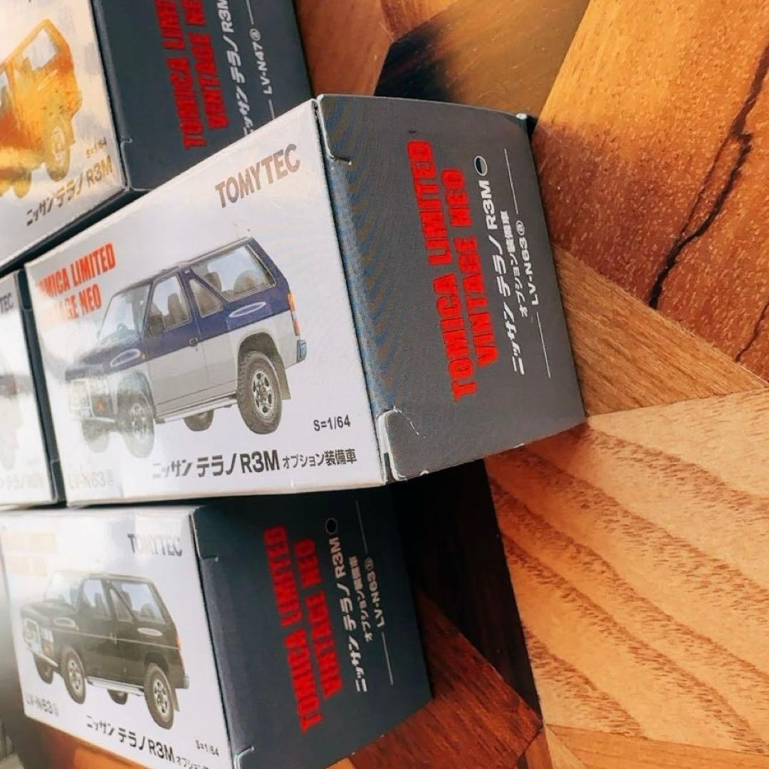 新品トミカリミテッドビンテージネオ ニッサン テラノ　R3M まとめ売り