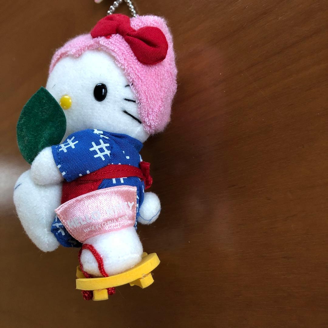 ぬいぐるみキーホルダー　キティちゃん（鹿児島限定　桜島だいこん）