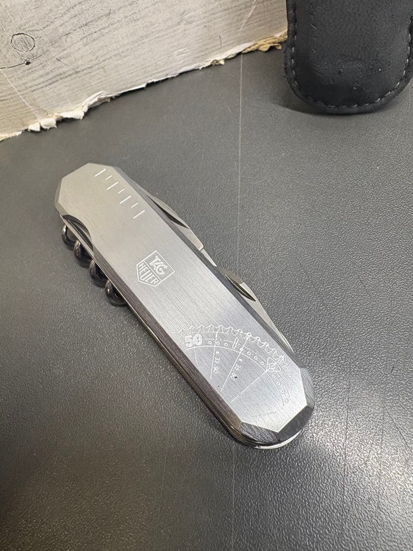 タグホイヤー　マルチツール