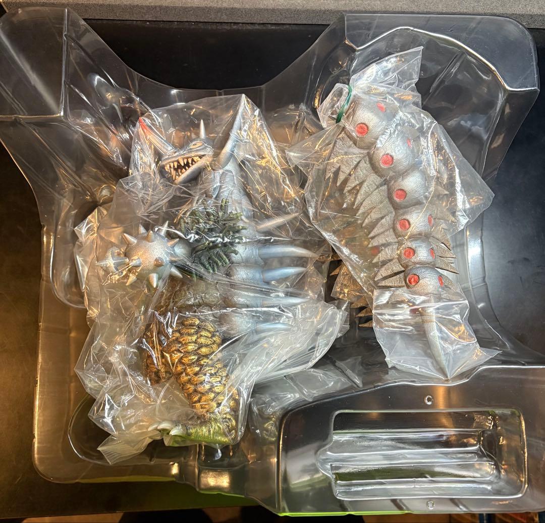 エクスプラス 大怪獣シリーズ タイラント リニューアルカラー 発光Ver.