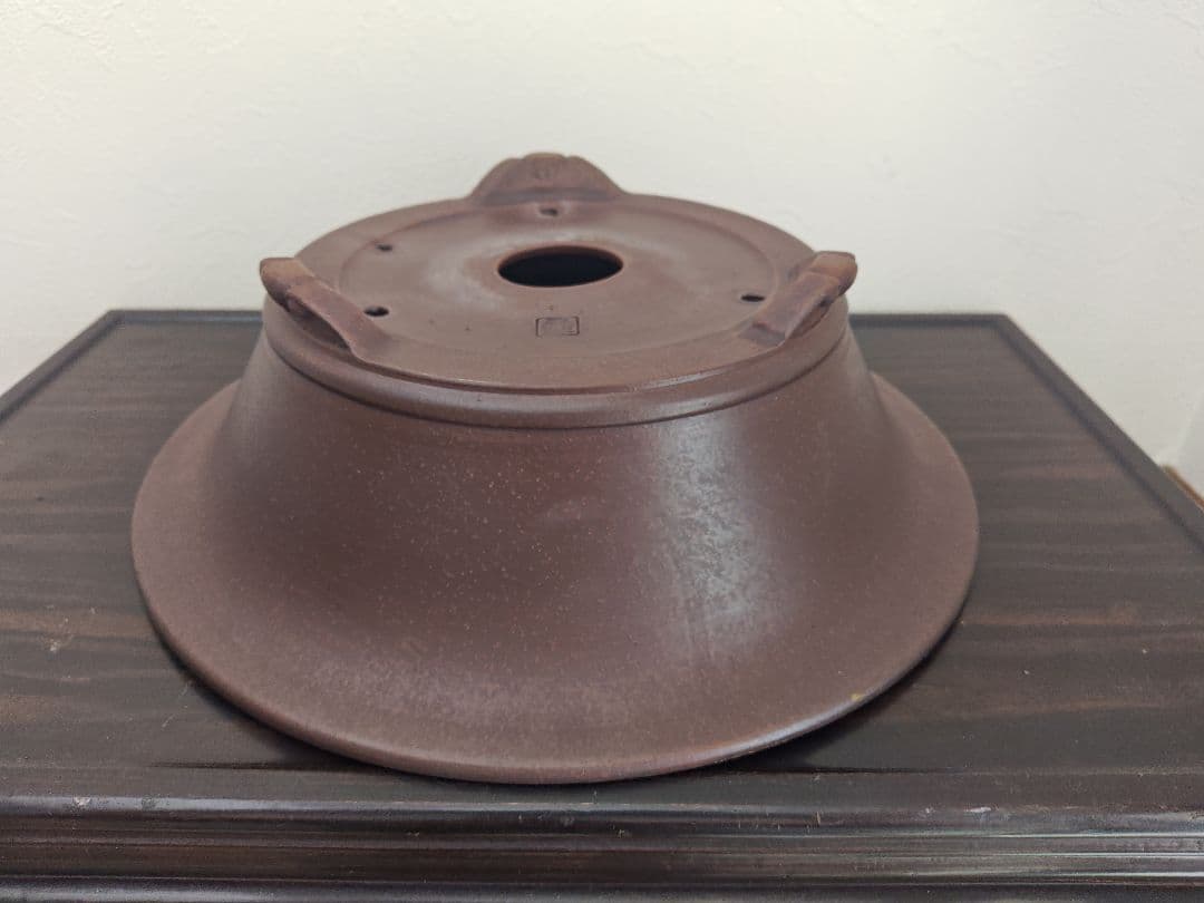 陶器 円形鉢 足付き 中央穴あり　豊林　落款