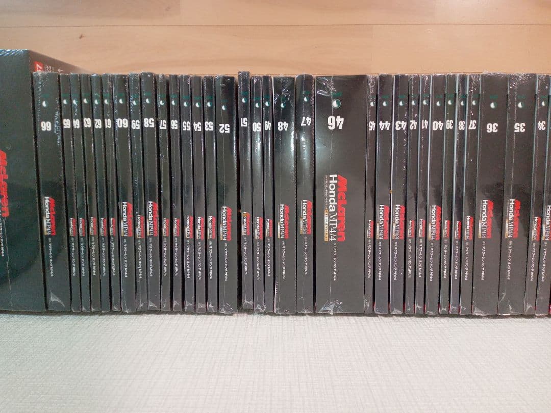 アイルトンセナ　ＭＰ4/4 ディアゴスティーニ　1〜70巻　部品未開封