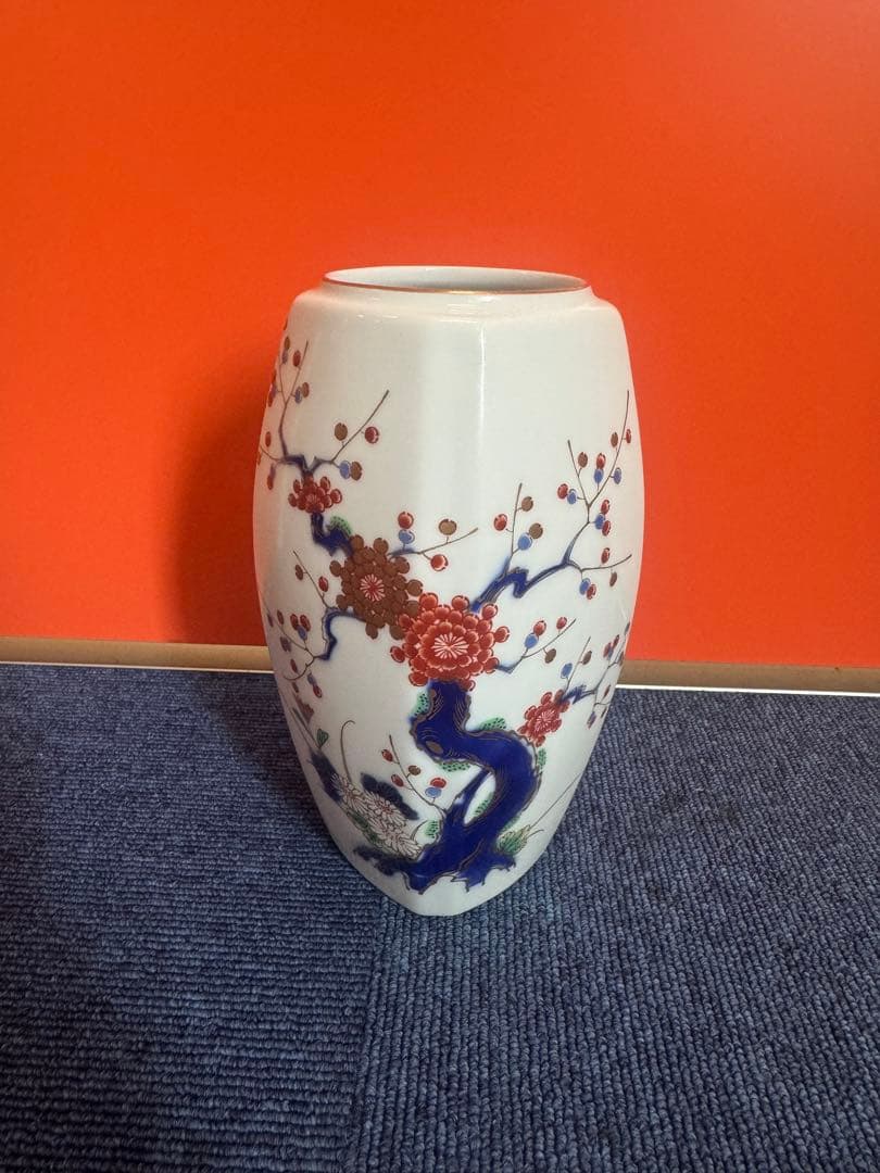1943 深川製磁　岩梅　花瓶　金彩　未使用