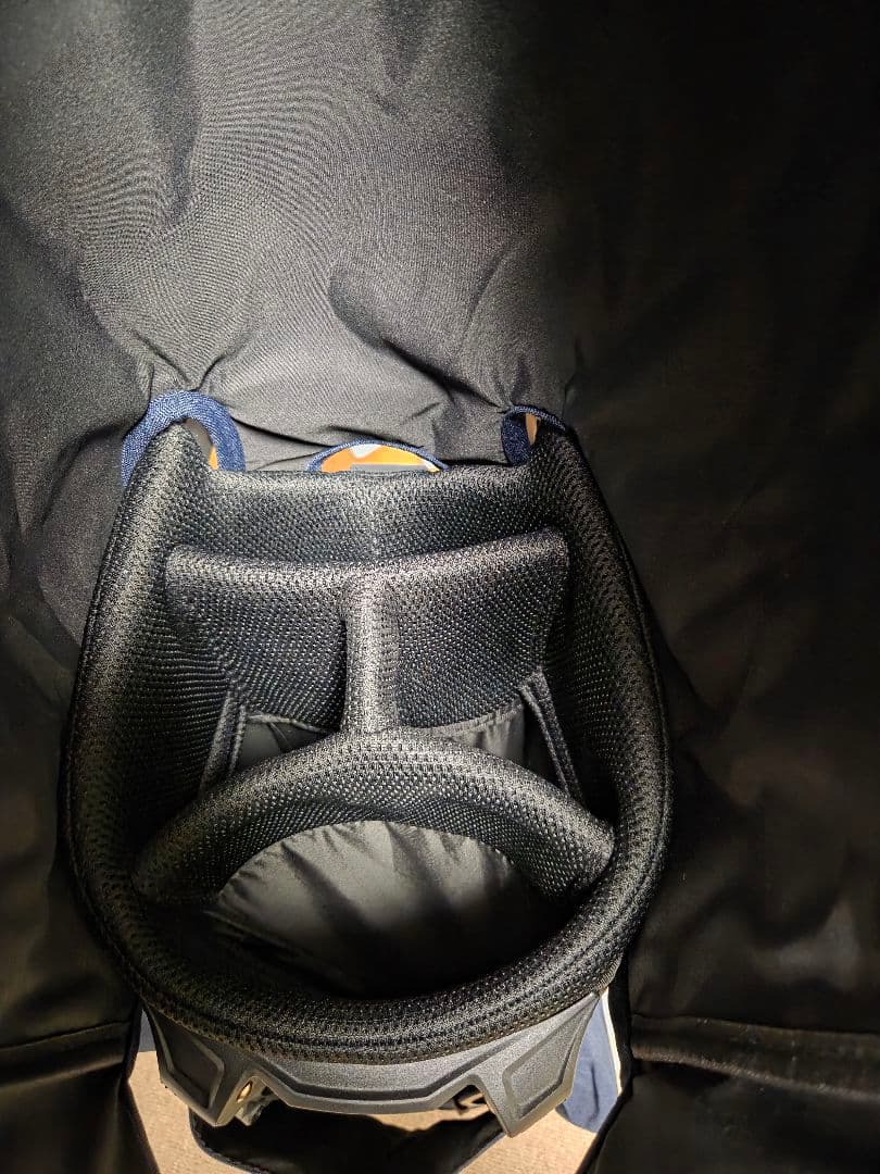 新品未使用 デサント DESCENTEネイビー キャディバッグ DQBXJJ10