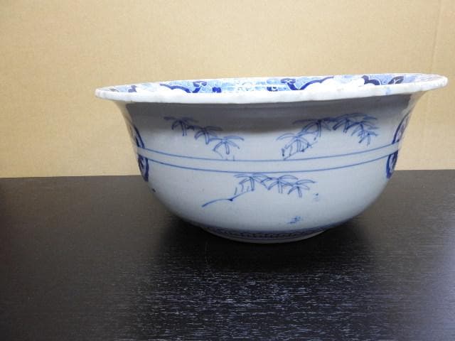 伊万里染付鉢　大明成化年製　MA341