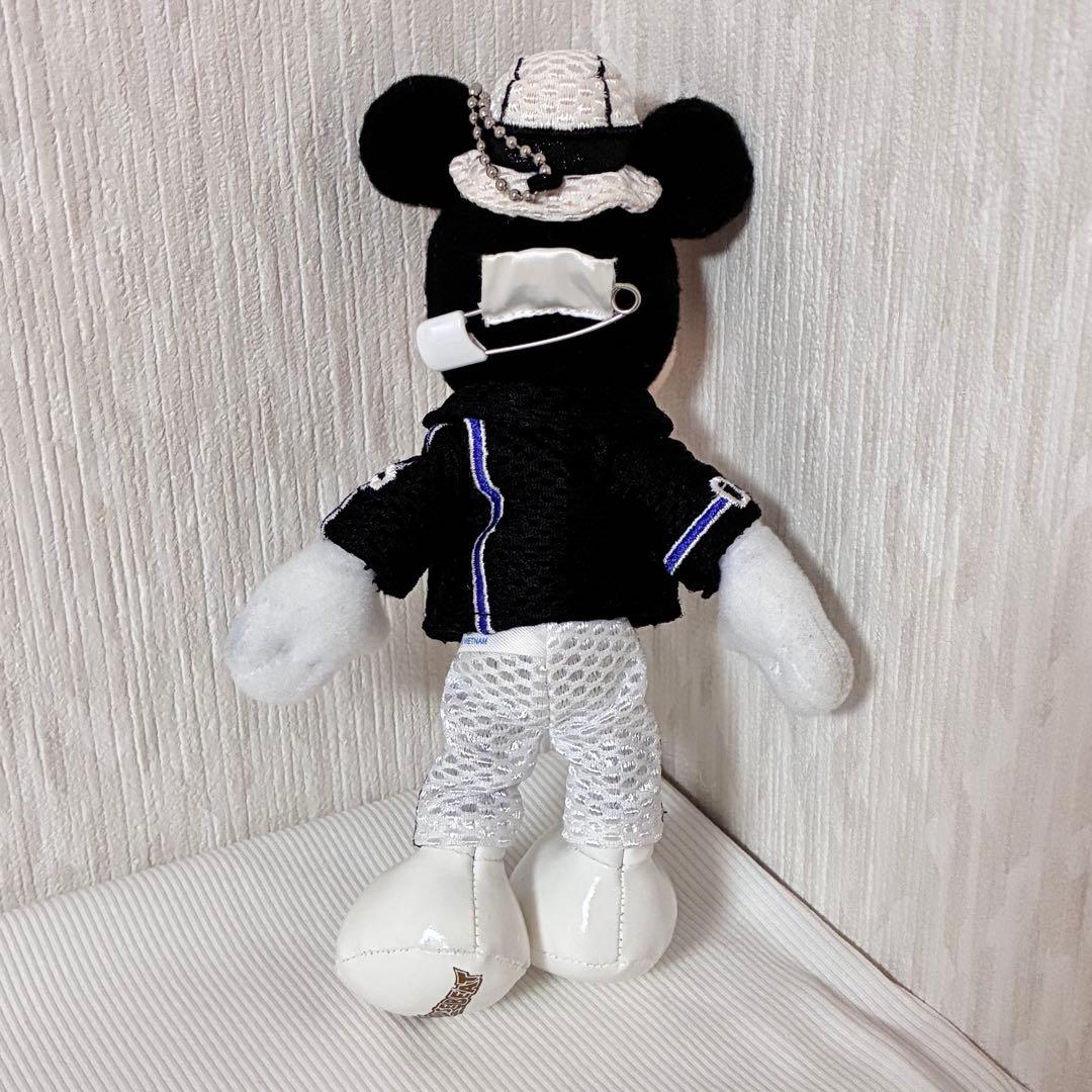 クラブマウスビート ミッキー 黒ジャケ ぬいぐるみバッジ