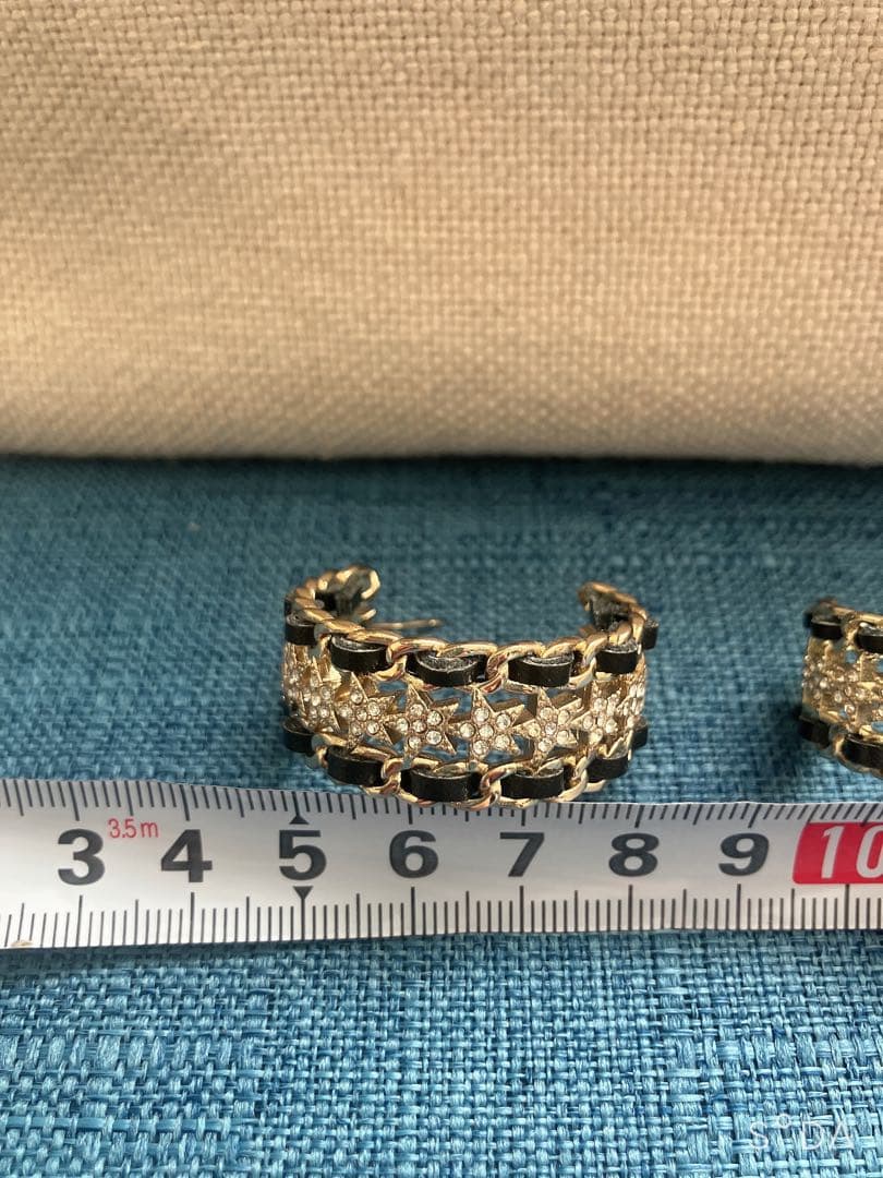 セール　CHANEL ノベルティ　星　ラインストーン　ピアス