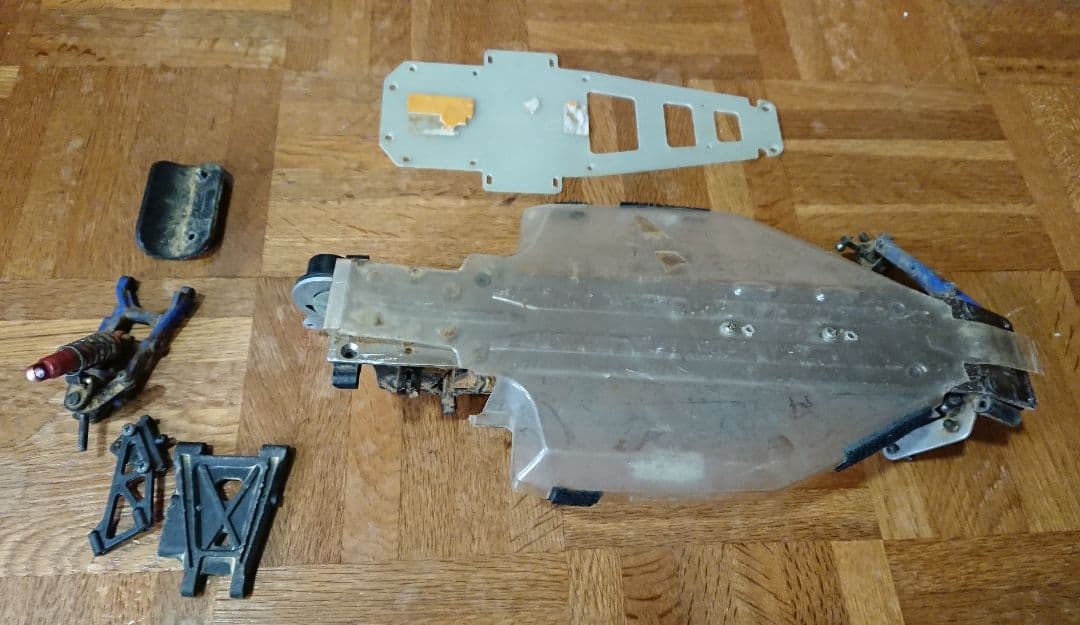 ラジコン 京商 旧 アルティマ シャーシ ジャンク