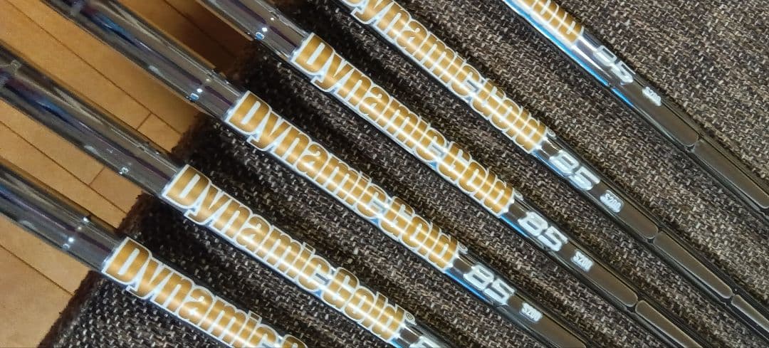 【超美品】スリクソンZXi5 DG85 S200 #６〜AW ６本セット