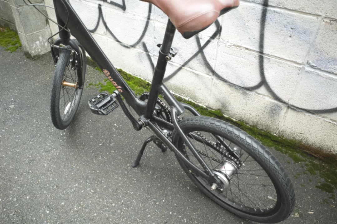 【福岡市現地引取限定】センタースタンド付き！内装３段ミニベロ