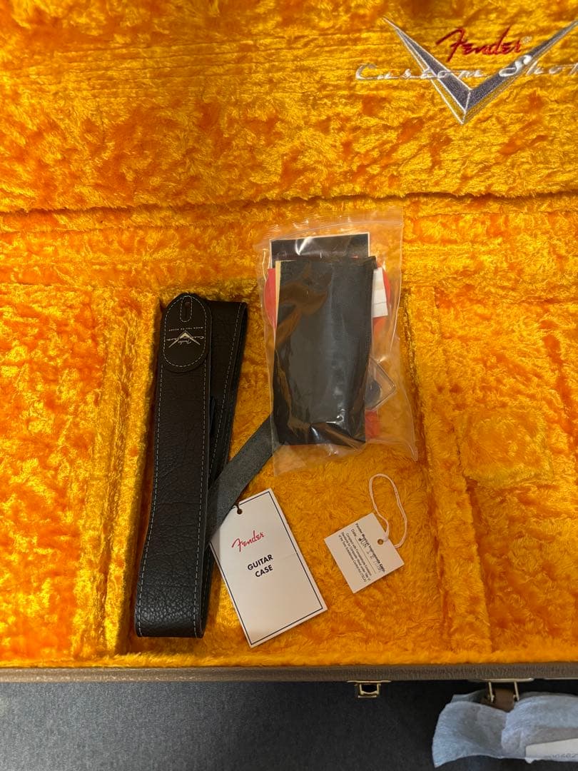 ギター Fender CS Strat