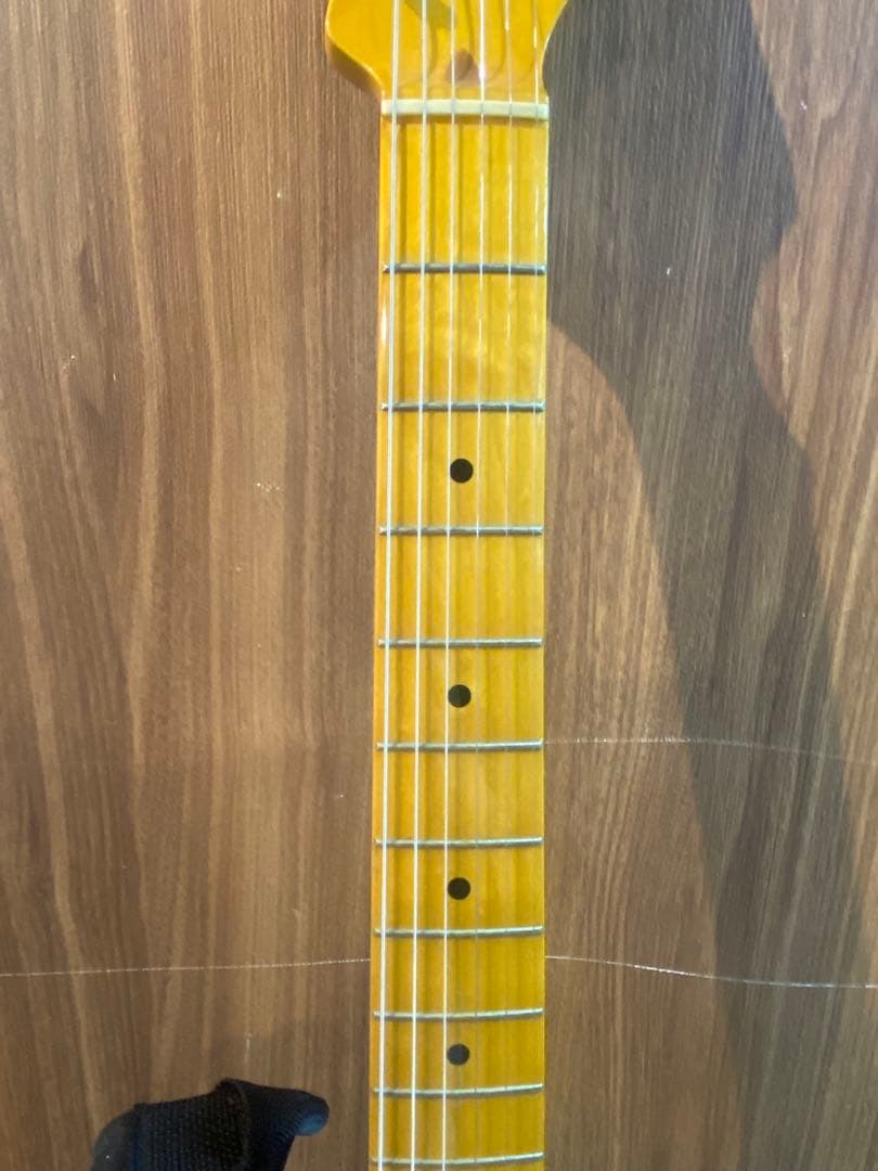 Fender フェンダー ストラトキャスター レッド エレキギター　良品