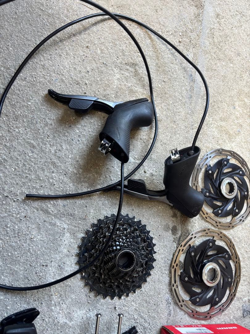 A*e様 SRAM Force eTap AXS グループセット