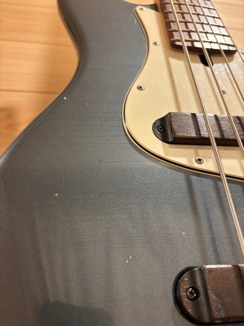 ベース Xotic XJ-1T 4st charcoal frost llic