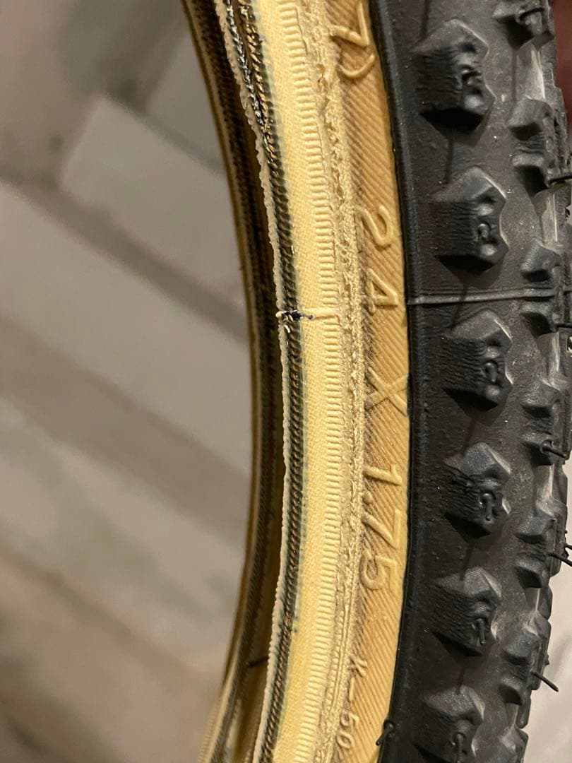 old bmx サイドスキン タイヤ 24 × 1.75 KENDA 2本