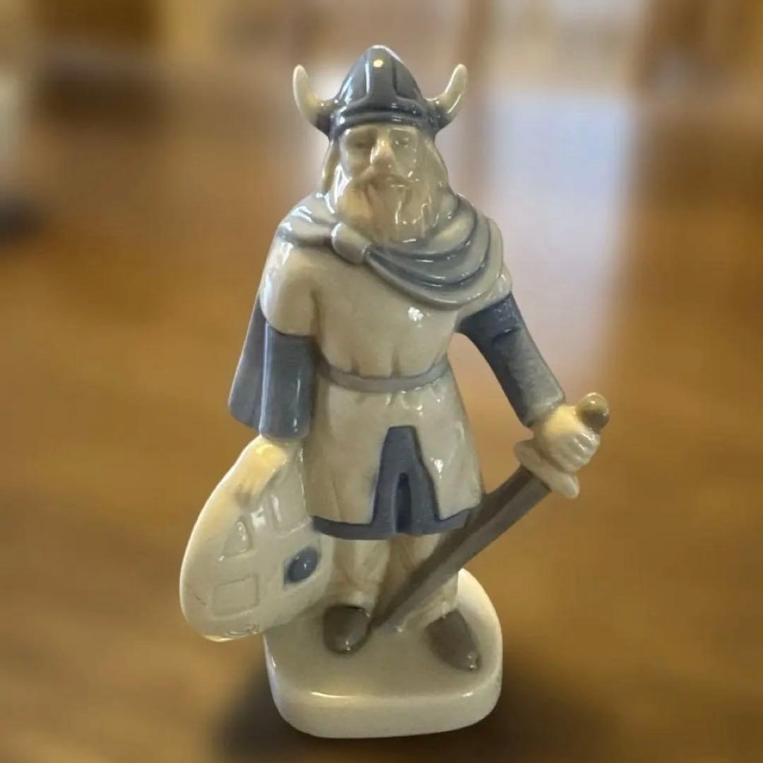 ロイヤルコペンハーゲン 置物 バイキング&白熊
