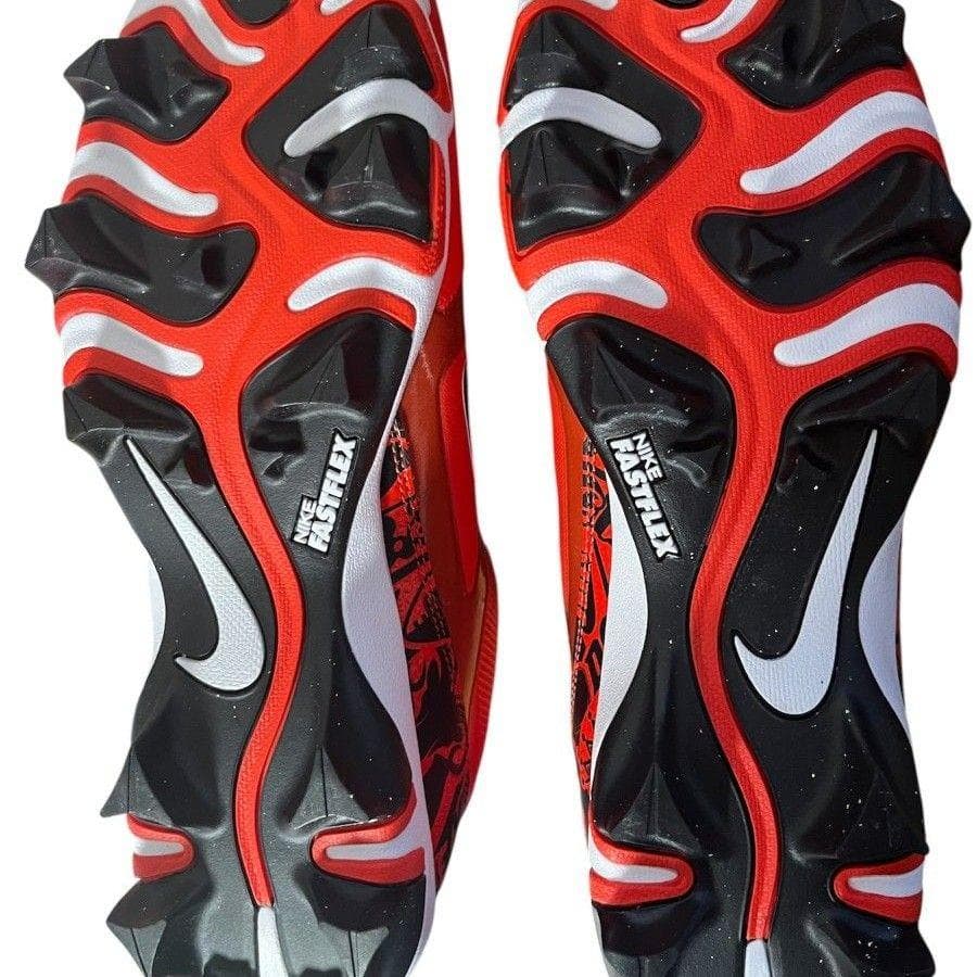 ナイキ Alpha Menace 4 シャークフットボール 28.5cm レッド