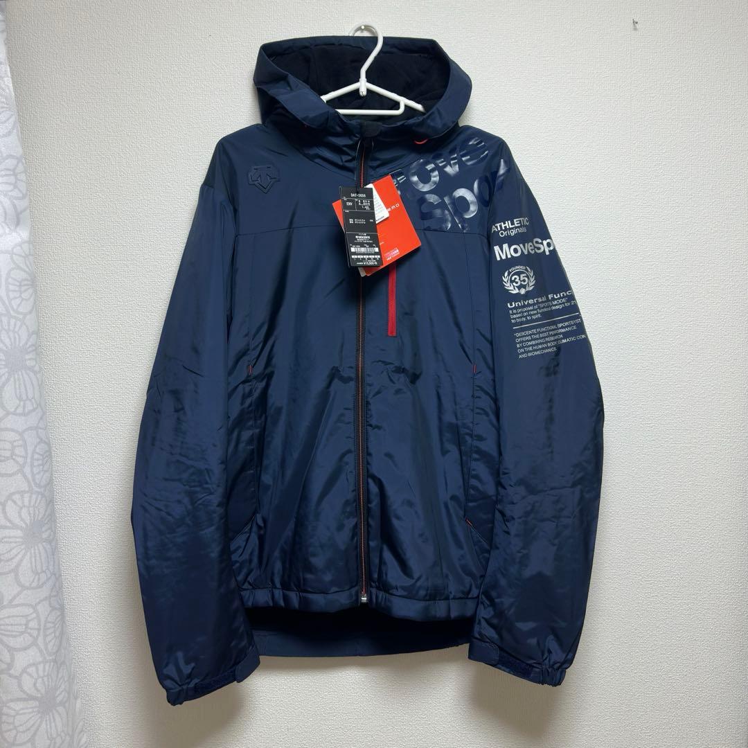 未使用タグ付き　デサント EKS+THERMO ウインドブレーカー
