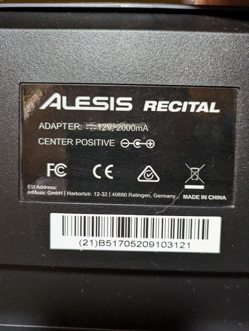 処分セール★ALESIS 電子ピアノ 88鍵盤スピーカー Recital 譜面台