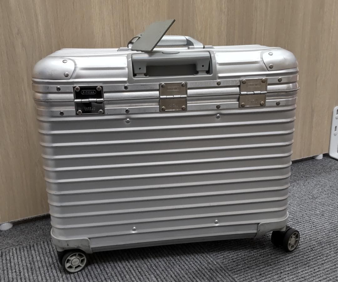 RIMOWA リモワ 4輪 Pilot Multiwheel パイロット