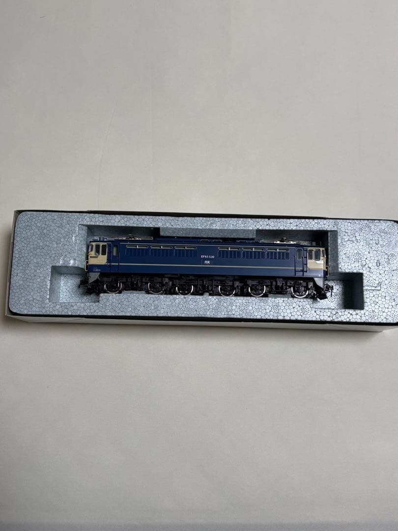 KATO 1-303 EF65 500番台（特急色）