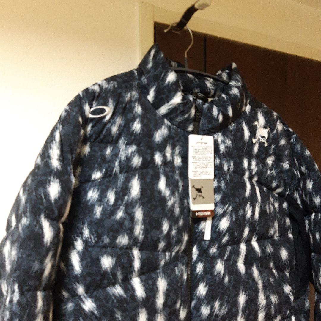 新品　オークリーゴルフ　ダウンジャケット　メンズウエア　定価28600