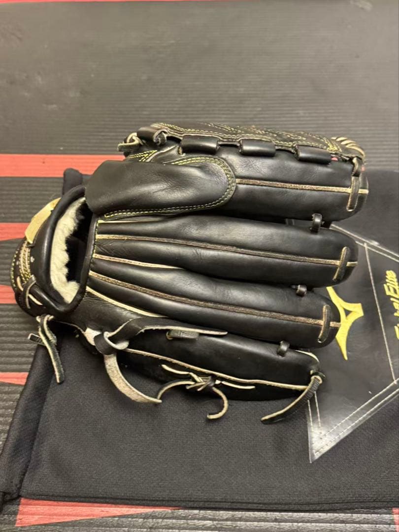 ミズノ 一般硬式 グローバルエリート 左投げ 投手用 グローブ