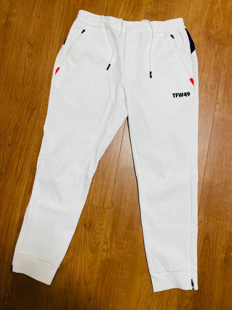 定価8.7万　TFW49 MULTIセットアップ　ホワイト　ジャージ L ゴルフ